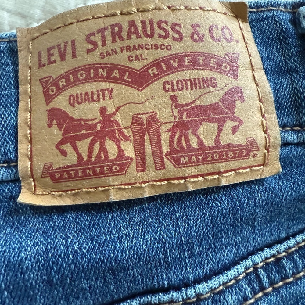 Levi's Blue Jean Shorts with Distressed Cuffed Hem - Picture 8 of 8